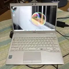 富士通 FUJITSU LIFEBOOK UH75/C3 本体
