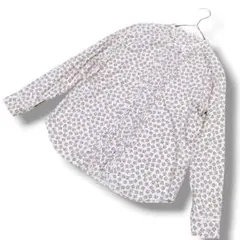 ハグオーワー　ピンタック　花柄 ボタニカル　長袖　ノーカラーシャツ　アイボリー