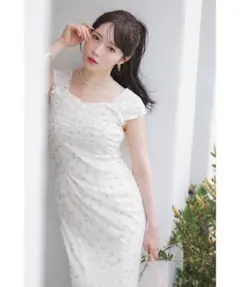 リトルフラワーチュールナローワンピース LILLIAN CARAT S タグ有