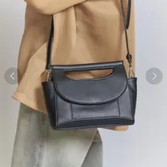 BEAUTY&YOUTH UNITED ARROWS バッグ 黒 タグ付きのサムネイル