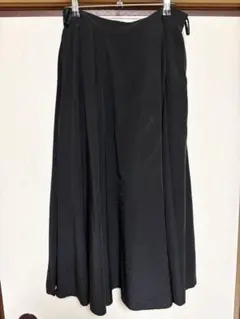 23区　フレアスカート　ロング丈　黒　Lサイズのサムネイル