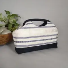 Item thumbnail for item 43e02f37-71a0-4481-bb73-8bf654c04776