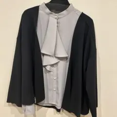 卒園式⭐︎入学式⭐︎新品未使用品！フリル付きブラウスと黒のジャケット2点セット