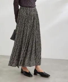 ロペピクニック ＊ 着丈が選べるエアリープリーツスカート 花柄