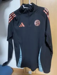 adidas FC Bayernトレーニングウェア