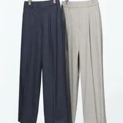 ユニクロ　UNIQLO スラックス　タックワイドパンツ