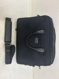 TUMI ビジネスバッグのサムネイル