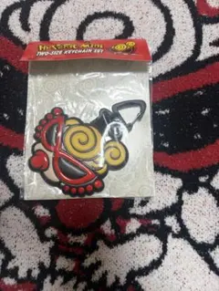 HYSTERIC MINI TWO-SIZE KEYCHAIN 大のサムネイル