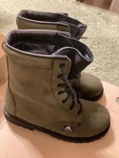 Item thumbnail for item 5665b201-31f0-43a9-b57e-77ed78ed5427