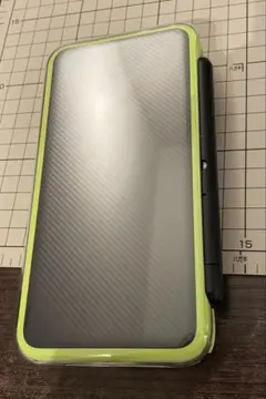 Newニンテンドー2DS LL 本体 ブラック×ライム