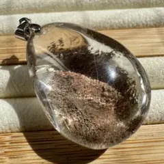 ガーデンクォーツ ペンダントトップ 水晶大粒ぷっくり