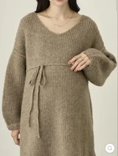 honono Vネックニットワンピース　ブラウン(マタニティ・授乳服)