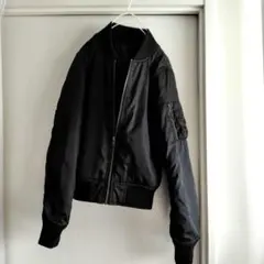 ブラック 黒　ブルゾン　ジャンパー　キッズ 150　レディース　Sサイズ