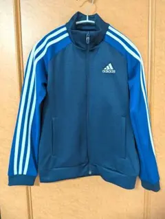 お値下げ中‼️adidas キッズ CLIMALITEジャージ 　140