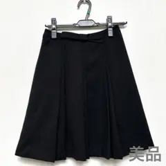 美品★ナチュラルビューティーベーシック膝丈スカートブラックXSサイズのサムネイル