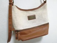 ショルダーバッグのサムネイル