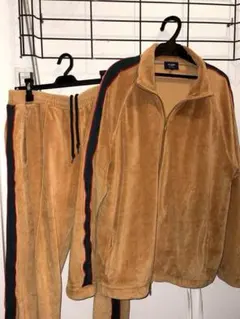 BEAMS HEARTベロアセットアップ