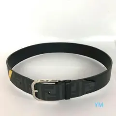 FENDI 本革ベルト シルバー バックル FENDI レザーベルト シルバーバックル 本革 ブラック イタリア製