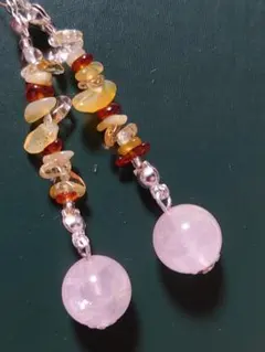 ハンドメイド ピアス イヤリング 天然石 さざれ石 シトリン 新品 ゆれゆれ