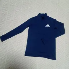 adidasキッズアンダーシャツ130㌢