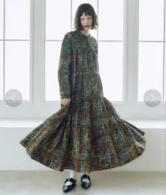 manana suerteマニャーナスエルテ プリントティアードワンピースのサムネイル