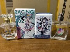 キャラクター　４個セット！　香水　初音ミク　ミライアカリ　ボーカロイド