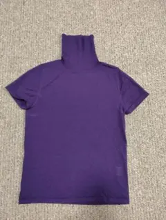 売*！様 パープル　 半袖タートルネック セーター 毛100% 　薄手　お洒落な