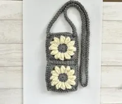 ハンドメイド　スマホショルダーバッグ　モチーフ編み　編み物　かぎ針編み　グレー