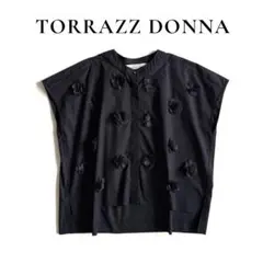 TORRAZZO DONNA モチーフデザイン ブラウス F トラッツォドンナのサムネイル