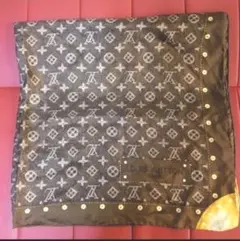 LOUIS VUITTON 25周年 シルクシフォンスカーフ 品番v23-271 ルイ·ヴィトン】フェミニンな繊細さと現代的でシックな魅力を融合した