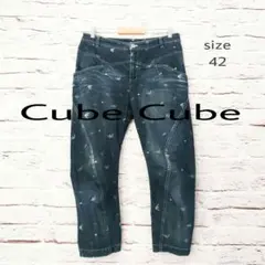 センソユニコ Cube-cubeパンツ未使用 センソユニコcube-cube パンツ サイズ40 デニム風 柄が面白い