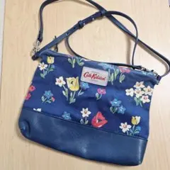 Cath Kidston ショルダーバッグ 花柄のサムネイル