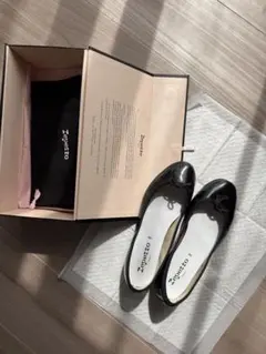激レア 新品 repetto レペット 37 JOAO ロゴクロスベルトシューズ 激レア 新品 repetto レペット 37 JOAO ロゴクロスベルトシューズ