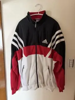 adidas トラックジャケット 万国旗タグ 80〜90年代のサムネイル