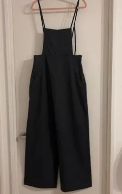 ブラック サロペット ワイドパンツのサムネイル