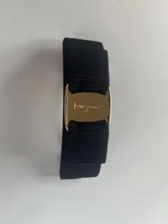 【フェラガモ】バレッタのサムネイル
