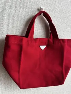 新品 PRADA フレグランス顧客限定 ミニトートバッグ 箱付 赤色
