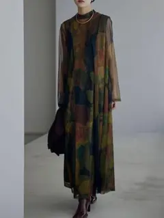 AMERI / UND GYPSUM ART DRESSのサムネイル