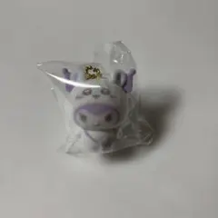 ちいかわサンリオ　シークレットフロッキーマスコットチャーム　クロミモモンガ