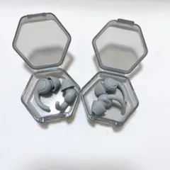 Item thumbnail for item 0abb664e-b607-4969-bf6a-a23a1e5f264d