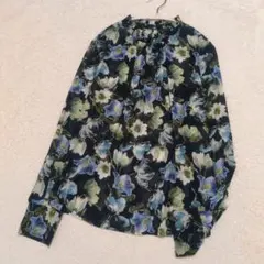 美品 ビアッジョブルー 花柄 シフォンブラウス 2 紺 日本製 透け感 完売品のサムネイル