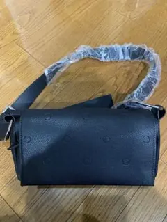 ビアズリー 風ブラックショルダーバック