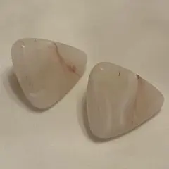 Item thumbnail for item b15cac3e-70f0-4eb9-b6be-7b45d6aef94c