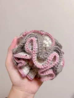 ニットシュシュ グレー ピンク