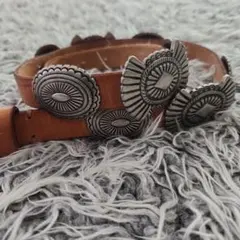 PUNTOVITA　人気のカラー　キャメル　イタリアレザーコンチョベルト puntovita】コンチョベルト｜THE STORE by C' / ザ・ストア バイ