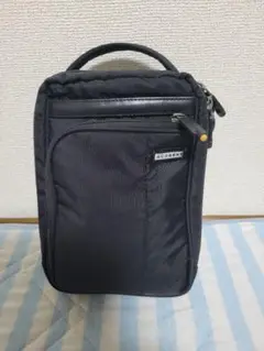 ACE エース 縦型 多機能 ショルダーバッグ ナイロン お出かけ ビジネス