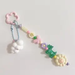 no.382／a'moureve じゃらじゃら　キーホルダー　ハンドメイド