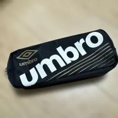 umbro ロゴ入り ペンケース 黒のサムネイル
