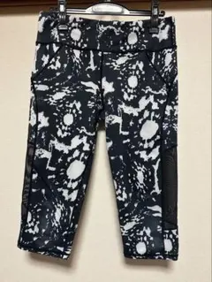 クロップド丈 ヨガパンツ モノクロ　XL