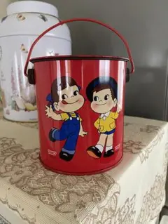 不二家　ミルキー缶　レア